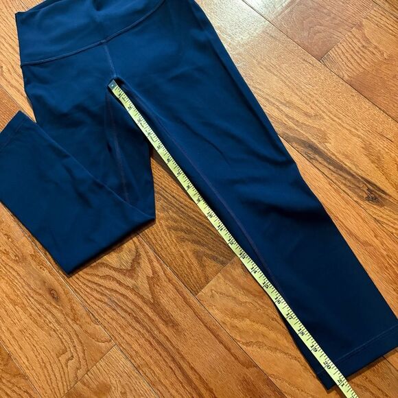 Lululemon Wunder Under Crop High-Rise Luon Navy Blue Size 4 21” - Picture 2 of 4